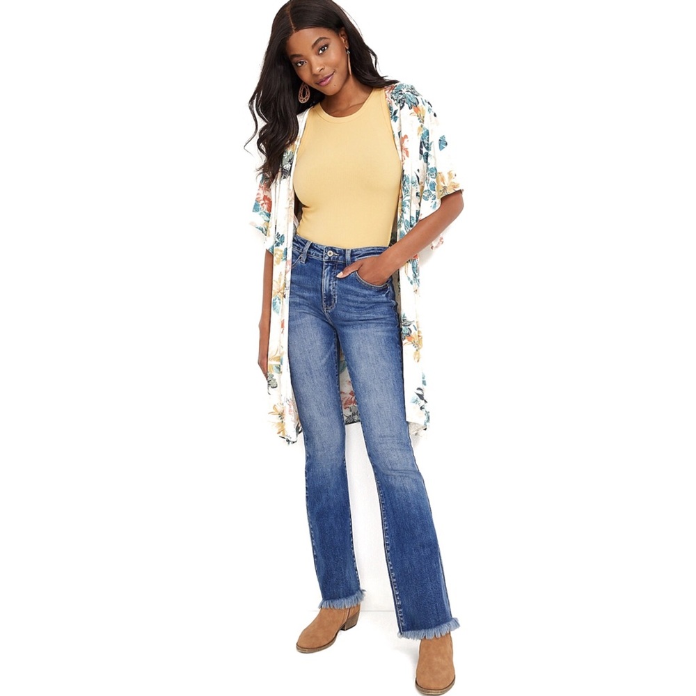 NEW KanCan Flare High Rise Back Seam Jeans Plus Size 22 Long - Picture 6 of 12
